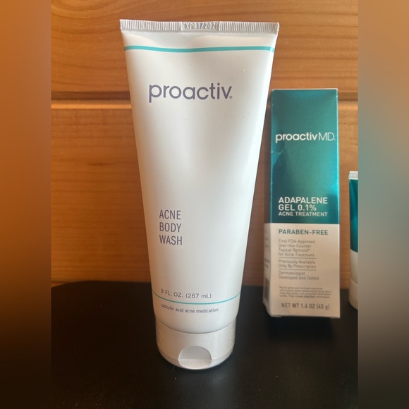 Proactiv+ bundle - Picture 2 of 6